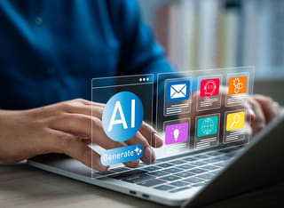 Beginnende crypto-belegger die de grondbeginselen van geautomatiseerde AI-handel verkent